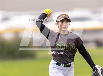 Thumbnail 2 in North Platte vs. Pius X photogallery.