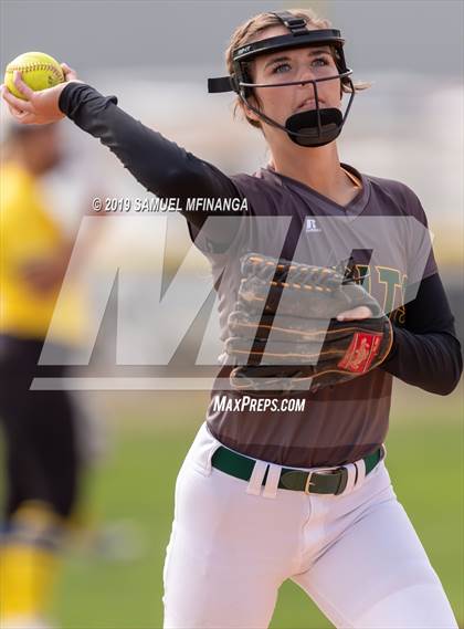 Thumbnail 3 in North Platte vs. Pius X photogallery.