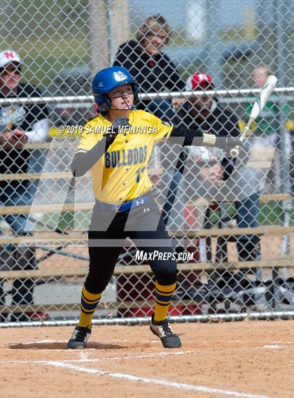 Thumbnail 2 in North Platte vs. Pius X photogallery.