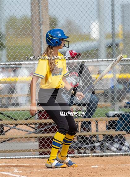 Thumbnail 1 in North Platte vs. Pius X photogallery.