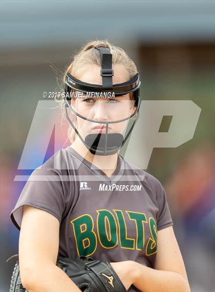 Thumbnail 1 in North Platte vs. Pius X photogallery.