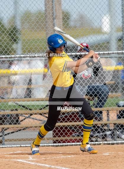 Thumbnail 2 in North Platte vs. Pius X photogallery.