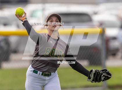 Thumbnail 1 in North Platte vs. Pius X photogallery.