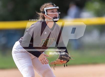 Thumbnail 3 in North Platte vs. Pius X photogallery.