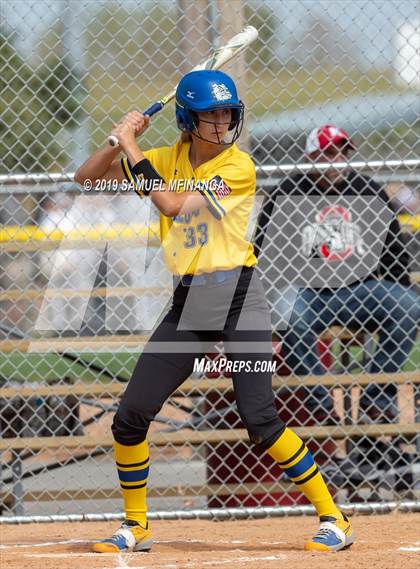 Thumbnail 2 in North Platte vs. Pius X photogallery.