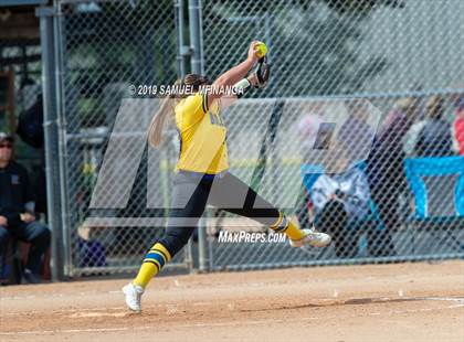 Thumbnail 3 in North Platte vs. Pius X photogallery.