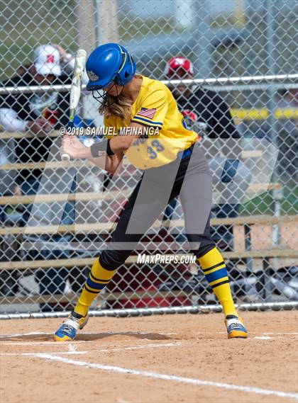 Thumbnail 3 in North Platte vs. Pius X photogallery.