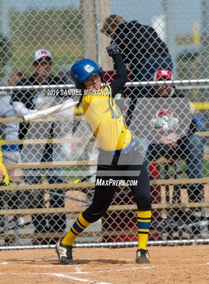 Thumbnail 2 in North Platte vs. Pius X photogallery.