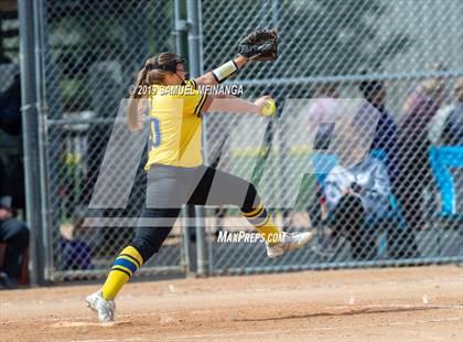 Thumbnail 2 in North Platte vs. Pius X photogallery.