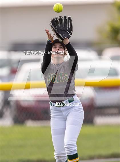 Thumbnail 1 in North Platte vs. Pius X photogallery.