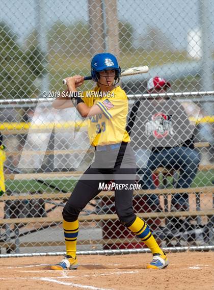 Thumbnail 3 in North Platte vs. Pius X photogallery.
