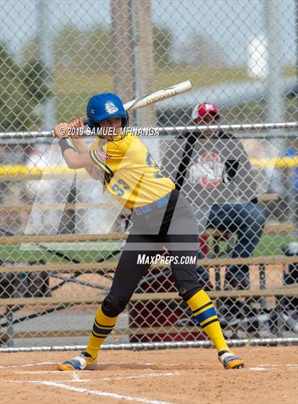 Thumbnail 3 in North Platte vs. Pius X photogallery.