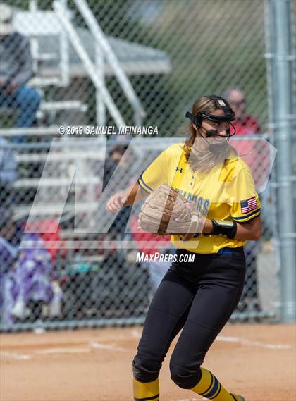 Thumbnail 2 in North Platte vs. Pius X photogallery.