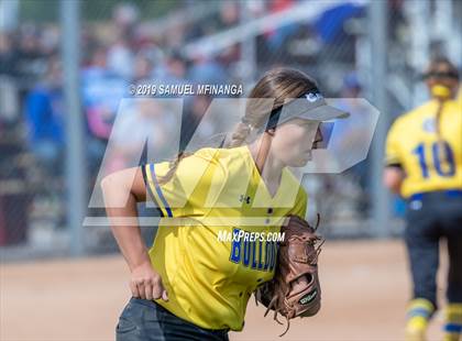 Thumbnail 3 in North Platte vs. Pius X photogallery.