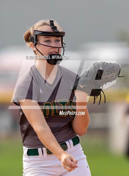 Thumbnail 3 in North Platte vs. Pius X photogallery.