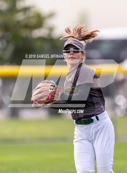 Thumbnail 2 in North Platte vs. Pius X photogallery.