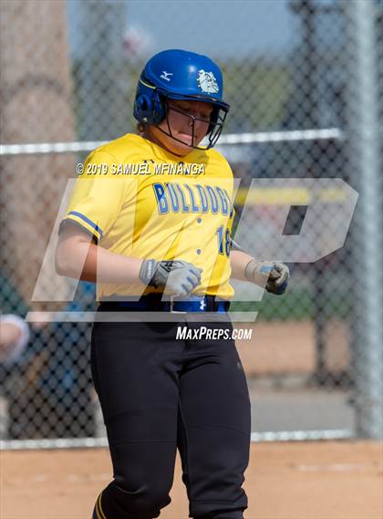 Thumbnail 1 in North Platte vs. Pius X photogallery.