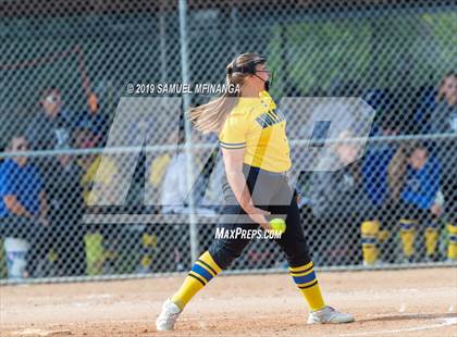 Thumbnail 3 in North Platte vs. Pius X photogallery.