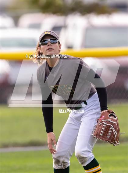 Thumbnail 2 in North Platte vs. Pius X photogallery.