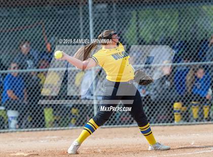 Thumbnail 2 in North Platte vs. Pius X photogallery.