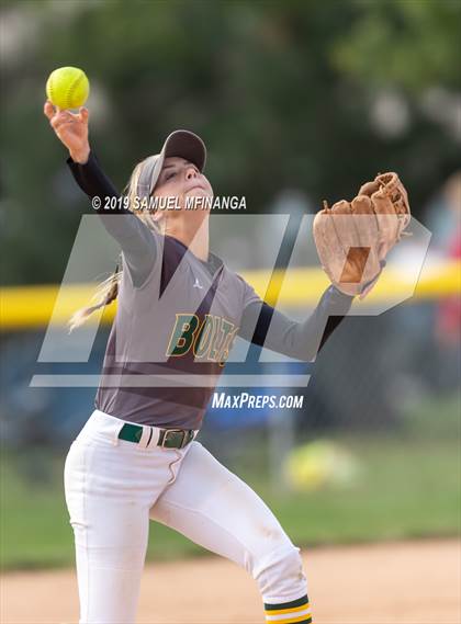 Thumbnail 2 in North Platte vs. Pius X photogallery.