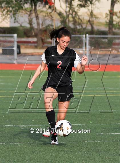 Thumbnail 1 in St. Lucy's vs Etiwanda photogallery.