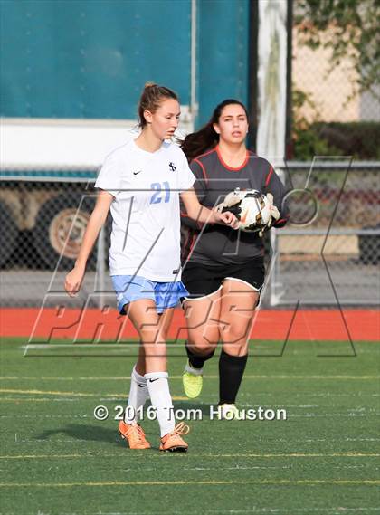 Thumbnail 3 in St. Lucy's vs Etiwanda photogallery.