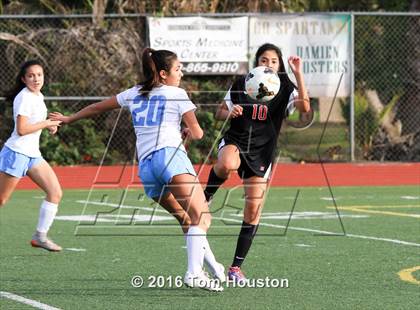 Thumbnail 3 in St. Lucy's vs Etiwanda photogallery.