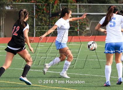 Thumbnail 1 in St. Lucy's vs Etiwanda photogallery.