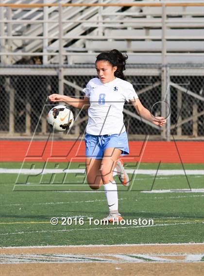 Thumbnail 3 in St. Lucy's vs Etiwanda photogallery.