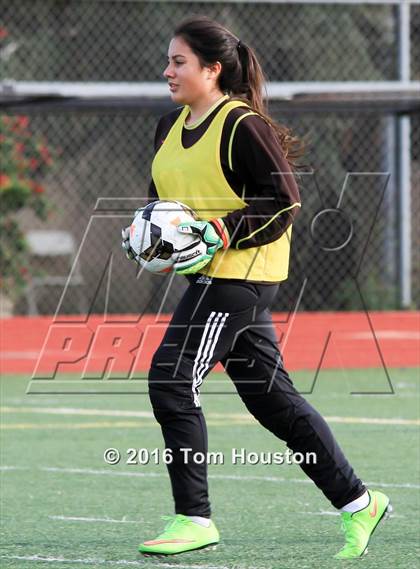 Thumbnail 1 in St. Lucy's vs Etiwanda photogallery.