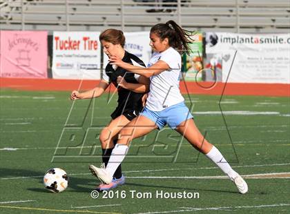 Thumbnail 1 in St. Lucy's vs Etiwanda photogallery.