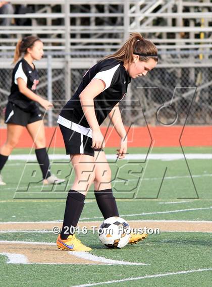 Thumbnail 1 in St. Lucy's vs Etiwanda photogallery.
