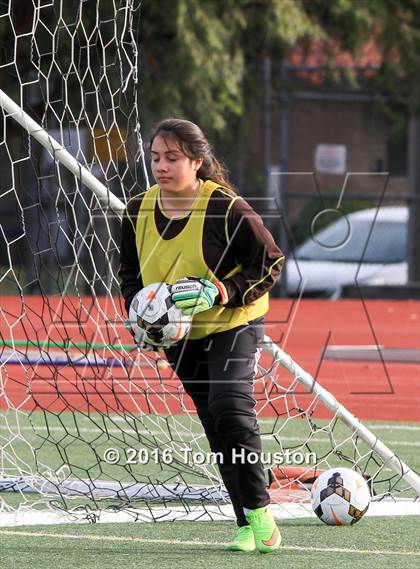 Thumbnail 3 in St. Lucy's vs Etiwanda photogallery.
