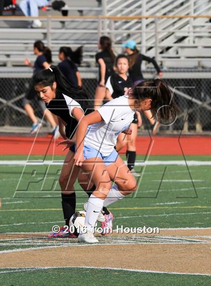 Thumbnail 1 in St. Lucy's vs Etiwanda photogallery.