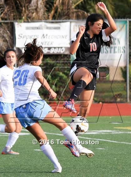 Thumbnail 1 in St. Lucy's vs Etiwanda photogallery.