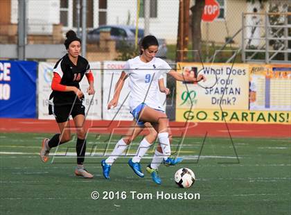 Thumbnail 3 in St. Lucy's vs Etiwanda photogallery.