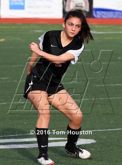 Thumbnail 1 in St. Lucy's vs Etiwanda photogallery.