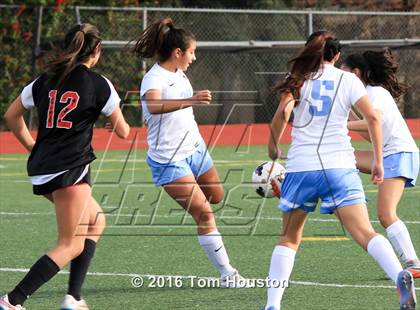 Thumbnail 2 in St. Lucy's vs Etiwanda photogallery.