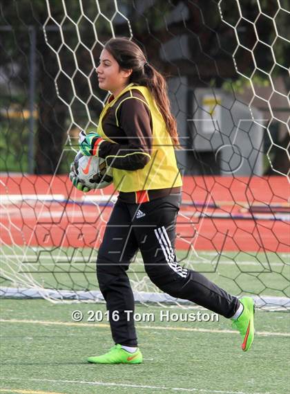Thumbnail 1 in St. Lucy's vs Etiwanda photogallery.