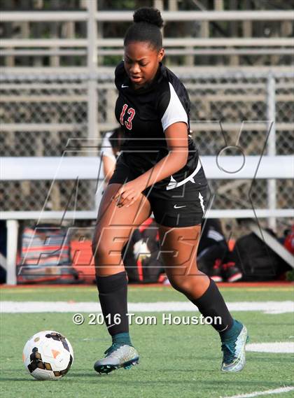 Thumbnail 1 in St. Lucy's vs Etiwanda photogallery.