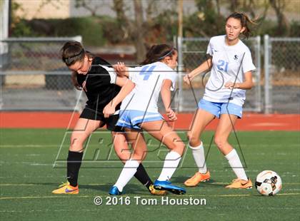 Thumbnail 3 in St. Lucy's vs Etiwanda photogallery.