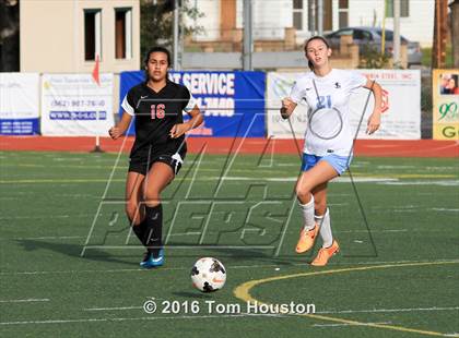 Thumbnail 1 in St. Lucy's vs Etiwanda photogallery.
