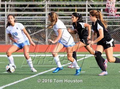 Thumbnail 2 in St. Lucy's vs Etiwanda photogallery.