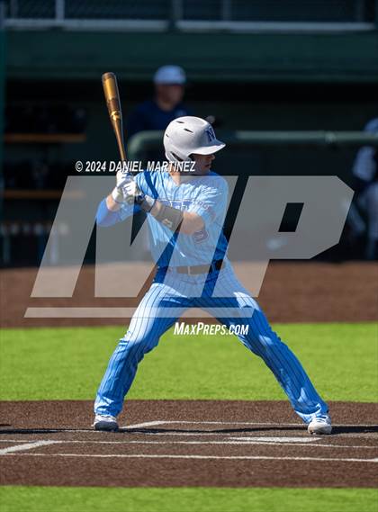 Thumbnail 2 in Dallas Jesuit vs. North Forney (Warrior-Panther Classic) photogallery.
