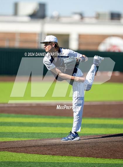 Thumbnail 2 in Dallas Jesuit vs. North Forney (Warrior-Panther Classic) photogallery.