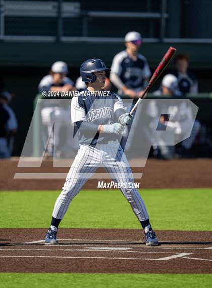 Thumbnail 2 in Dallas Jesuit vs. North Forney (Warrior-Panther Classic) photogallery.