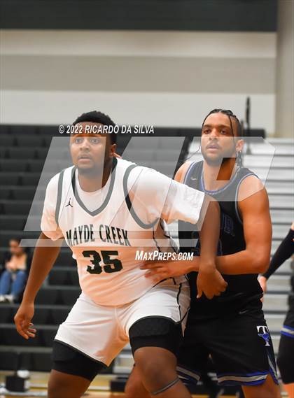 Thumbnail 1 in Mayde Creek vs Katy Taylor photogallery.
