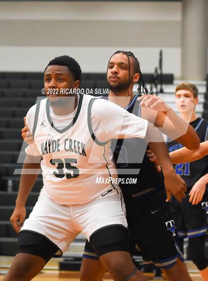 Thumbnail 3 in Mayde Creek vs Katy Taylor photogallery.