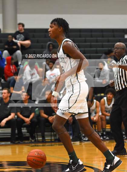 Thumbnail 2 in Mayde Creek vs Katy Taylor photogallery.